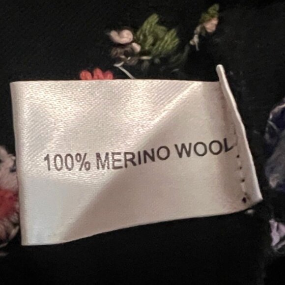 Vintage Italian Merino Wool Sweater Cardigan Womens Large Magnolia Embroidery - Picture 9 of 10